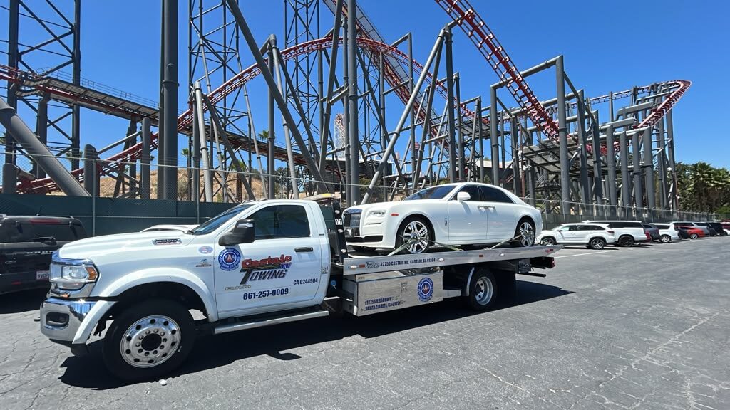 Castaic Towing serving Six Flags Magic Mountain